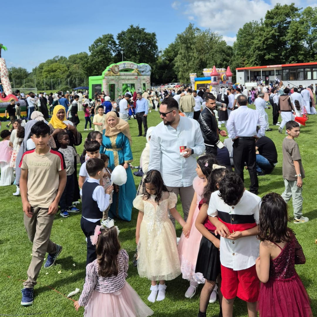 أجواء إحتفال العيد